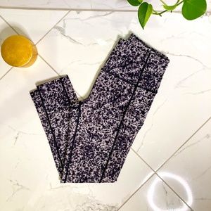 Zella Patterned 7/8 in high waisted leggings